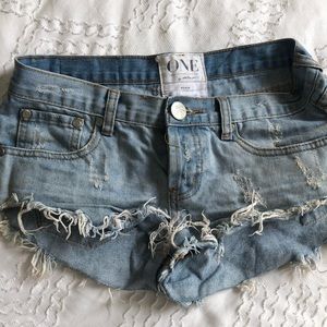 One teaspoon shorts